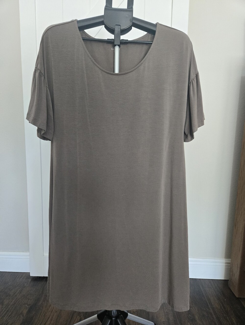 GARNET HILL Scoop Neck Short Sleeve Dress - Taupe -  L